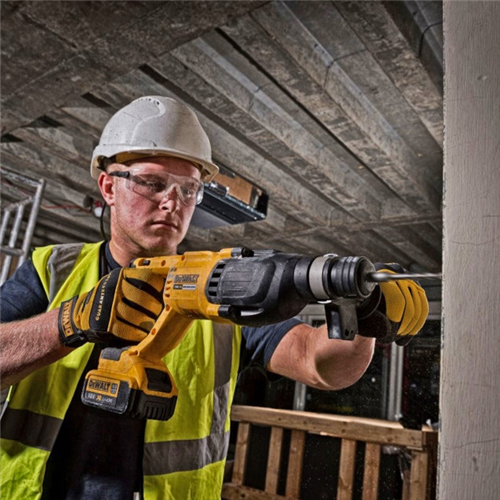Dewalt-Kladivo kombinované AKU DCH133M1-QW