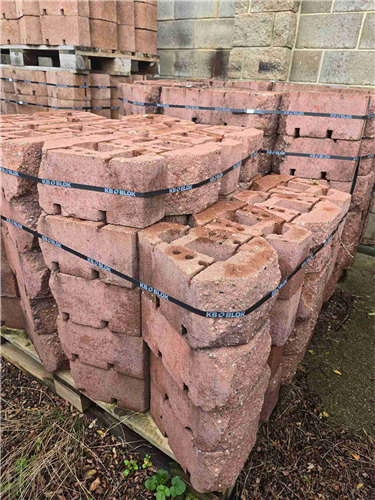 GEOSTONE miniBENT 1/4 štípaný Červená NESTANDARD